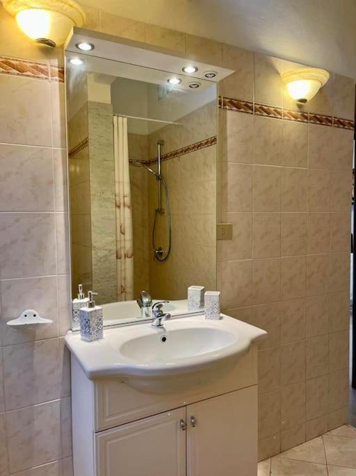 Casa Di Olly Lägenhet La Spezia Exteriör bild